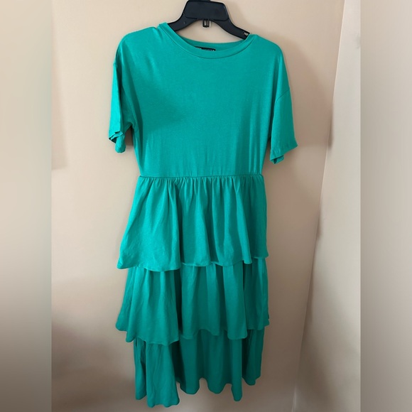 Zara tiered midi dress - Picture 2 of 4